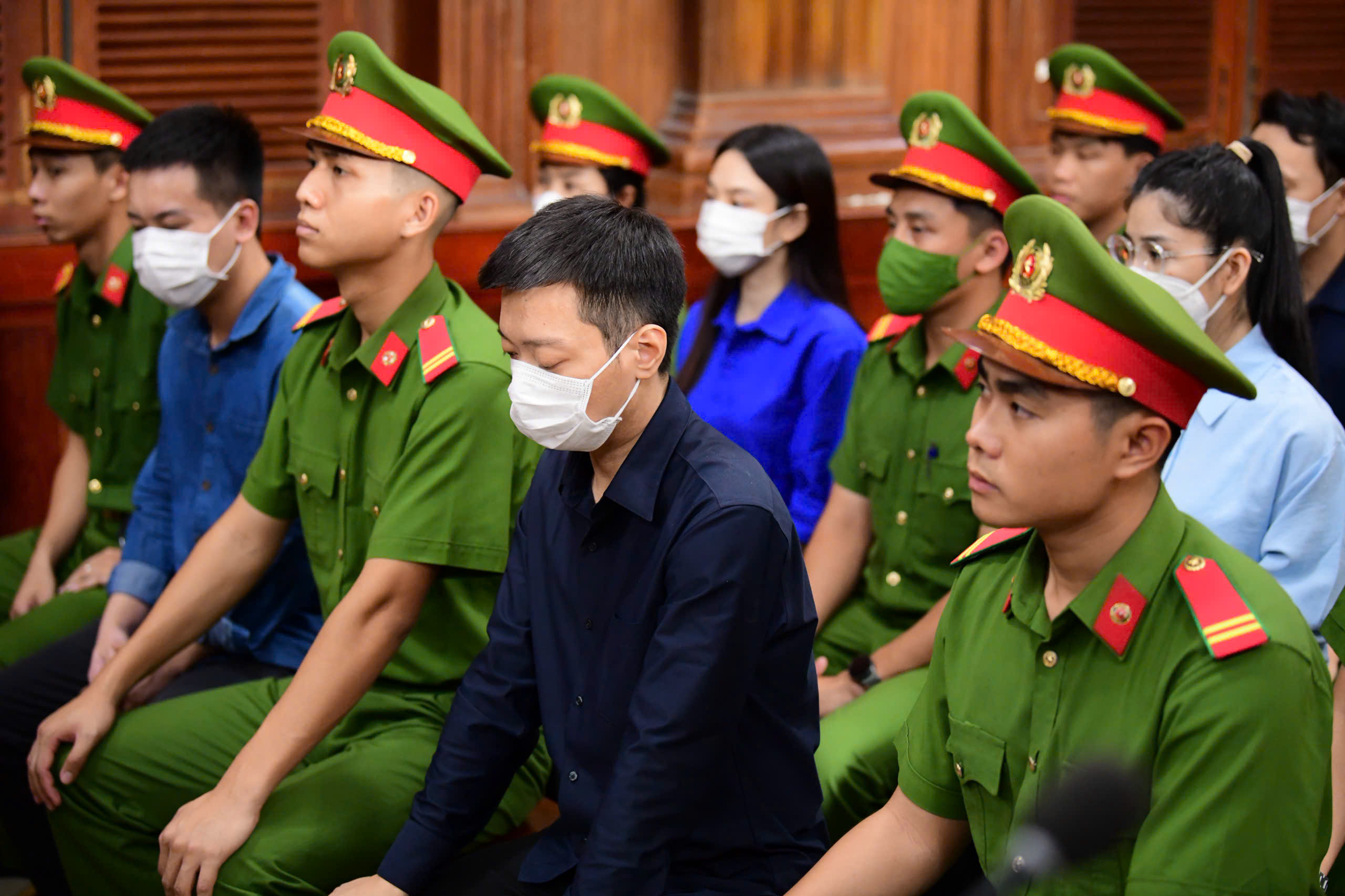 Thùy Tiên - Ảnh 2.