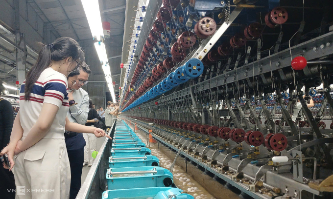 Nhà máy kéo tơ của Hoàng Anh Gia Lại tại Hàm Rồng. Ảnh: Thi Hà