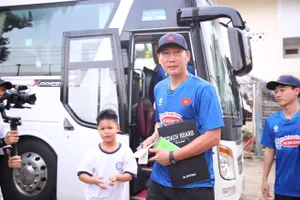 HLV Kim Sang-sik và động lực săn vàng SEA Games 33