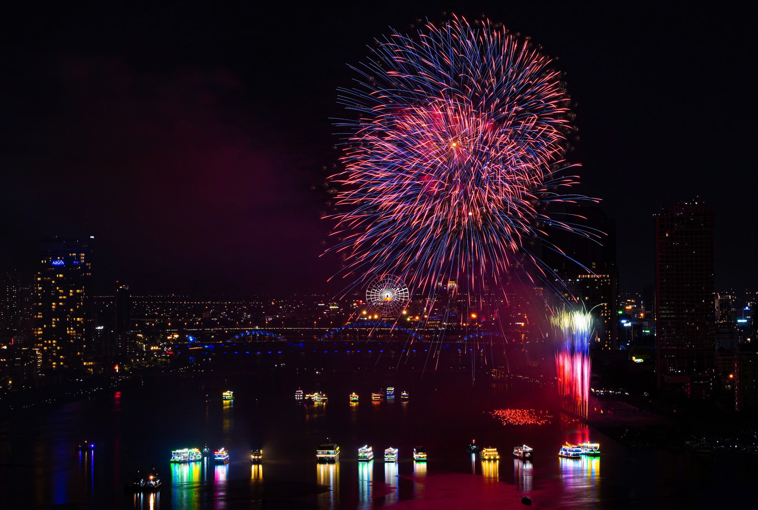 Hé lộ màn trình diễn của 2 đội trong đêm khai mạc lễ hội pháo hoa Đà Nẵng- Ảnh 1.