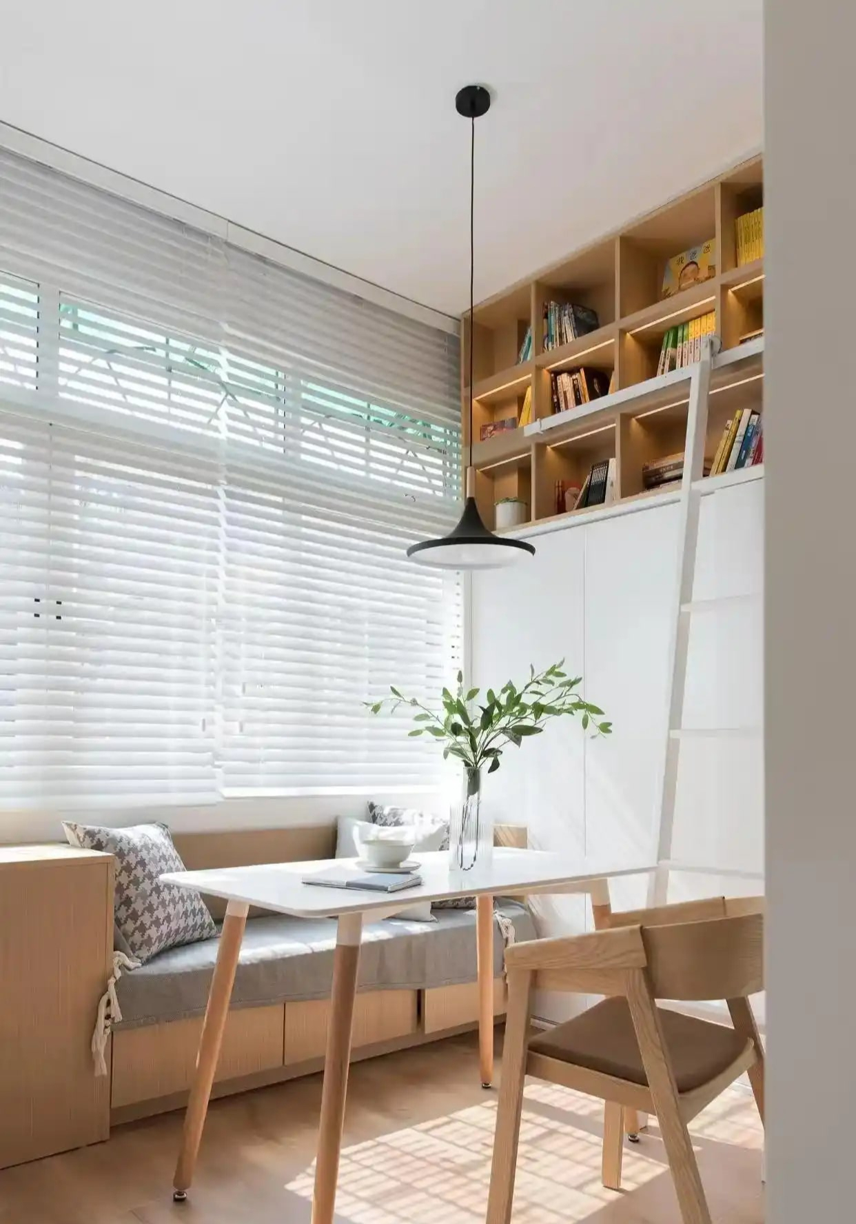 Màn cải tạo nhà đỉnh nóc khiến 1,4 tỷ dân Trung Quốc vỗ tay: Hồi sinh 4 cuộc đời- Ảnh 2.