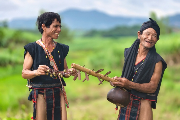Hơi thở Bahnar trong ánh sáng đại ngàn 1 Hơi thở Bahnar trong ánh sáng đại ngàn - 1