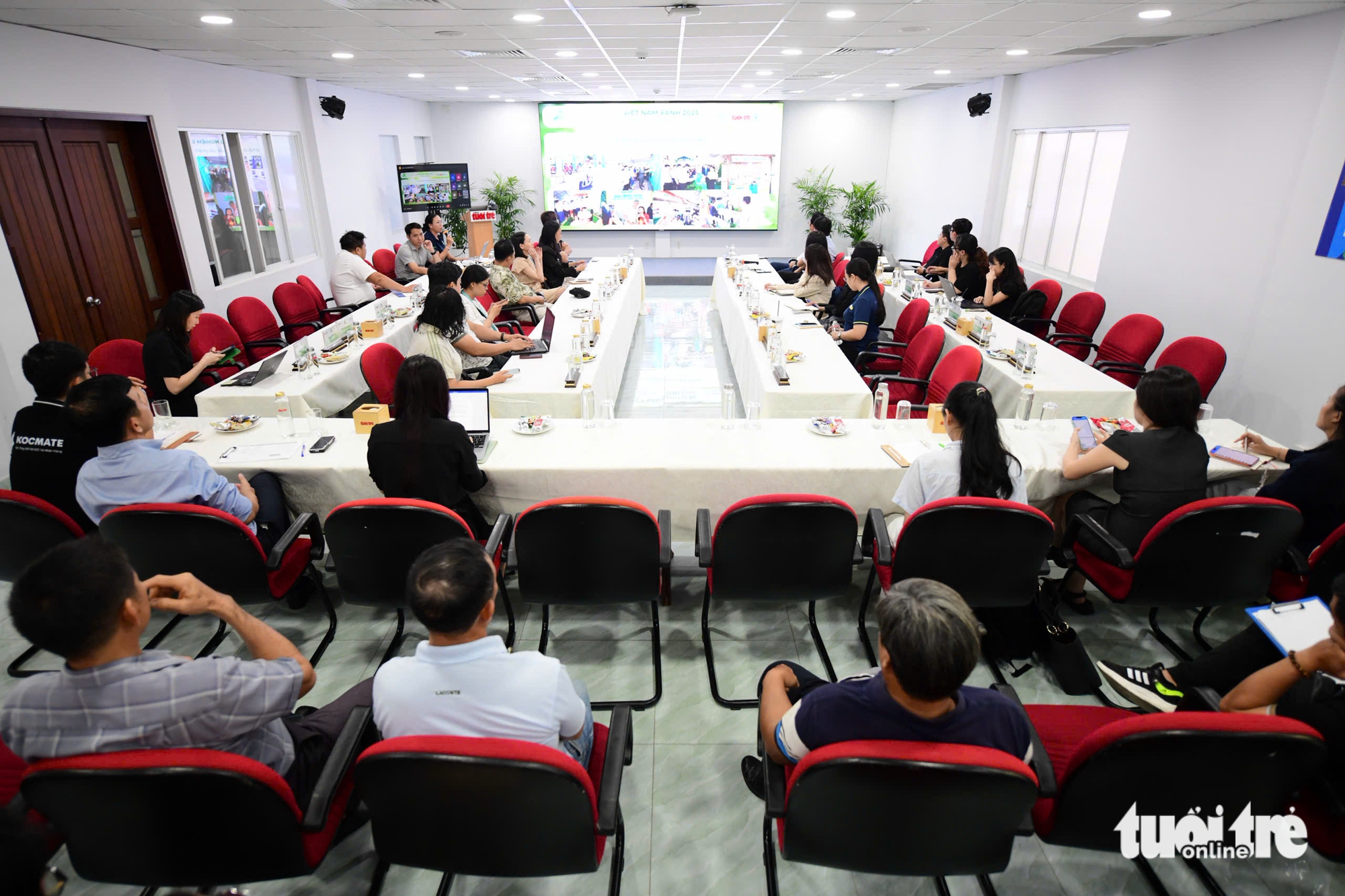 Hơn 8.000 phần quà chờ khách tại Ngày hội Việt Nam xanh 2025 1 ngày hội Việt Nam xanh - Ảnh 1.