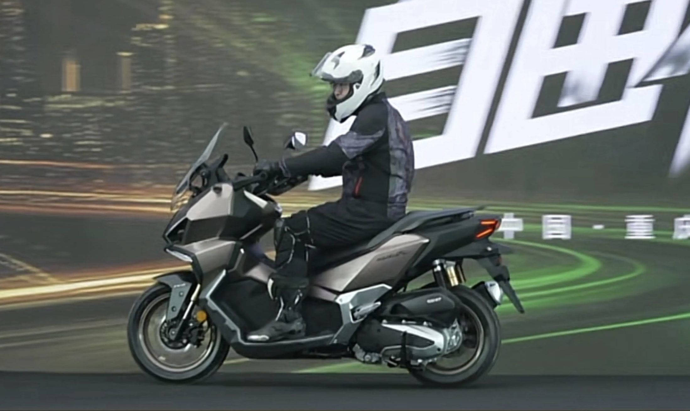 Honda phát triển xe tay ga địa hình mới tại Trung Quốc, thay thế ADV 150 - Ảnh 1.