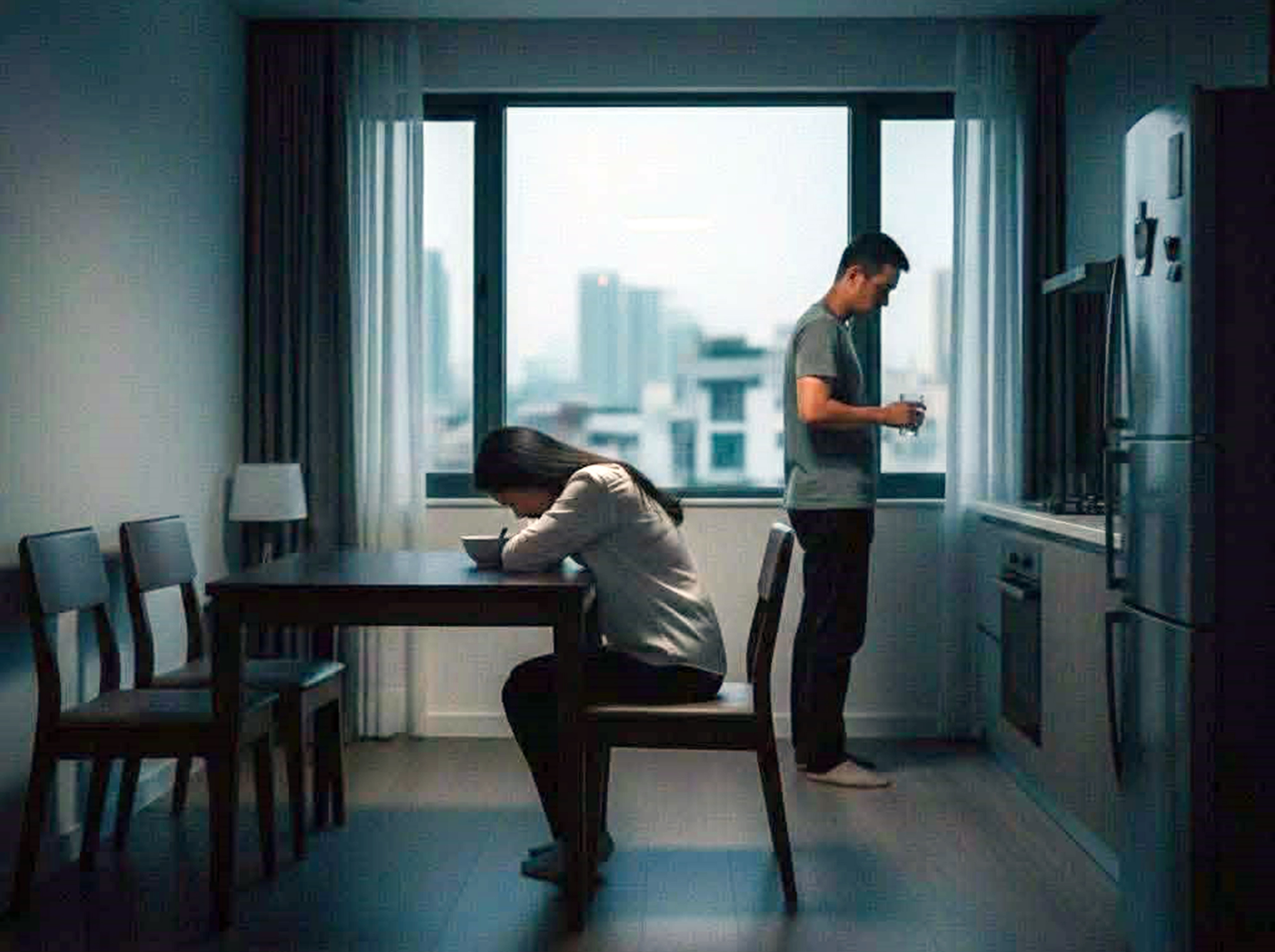 Im lặng cũng là kiểu bạo hành trong gia đình - Ảnh 2.