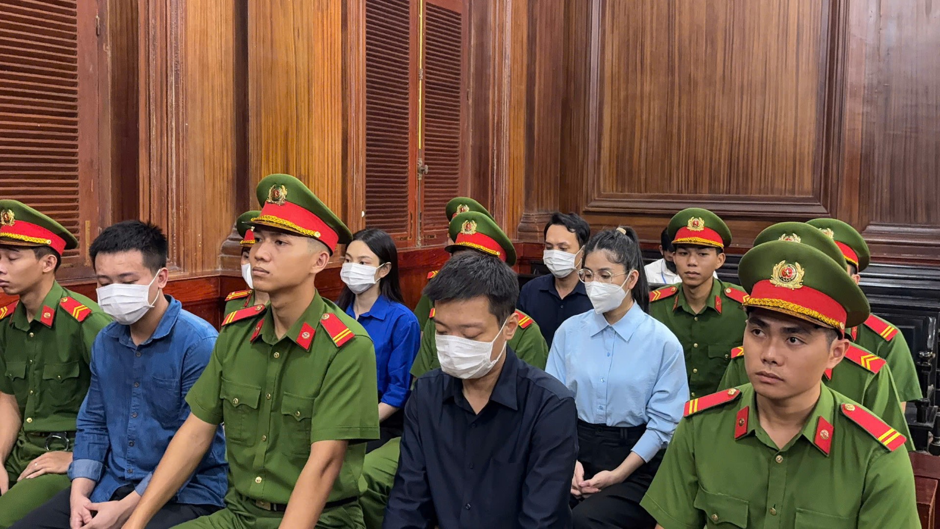 Khi lợi nhuận vượt qua đạo đức - Ảnh 1. Khi lợi nhuận vượt qua đạo đức - Ảnh 1.