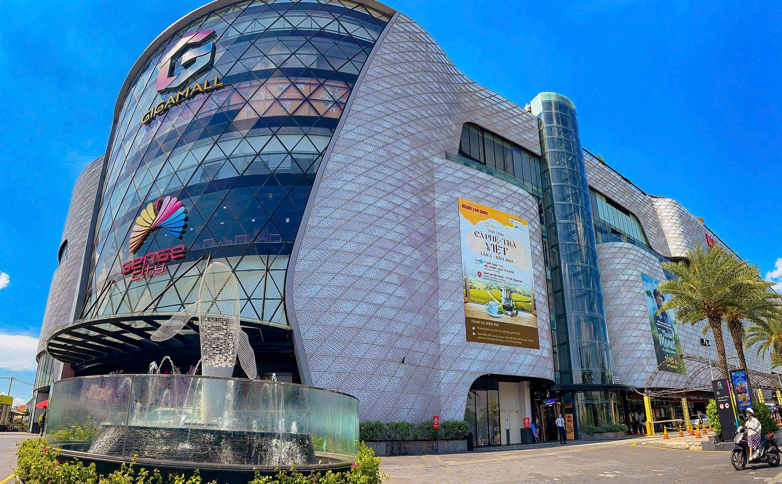 Khởi đầu mùa hè 2025 với không gian văn hóa - ẩm thực đặc sắc- Ảnh 1. Khởi đầu mùa hè 2025 với không gian văn hóa - ẩm thực đặc sắc- Ảnh 1.