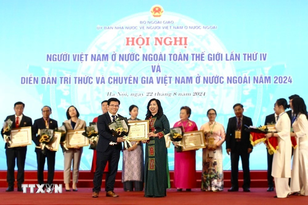 Kiều bào tại Đức và vai trò trong phát triển đất nước và hội nhập quốc tế - Ảnh 1.