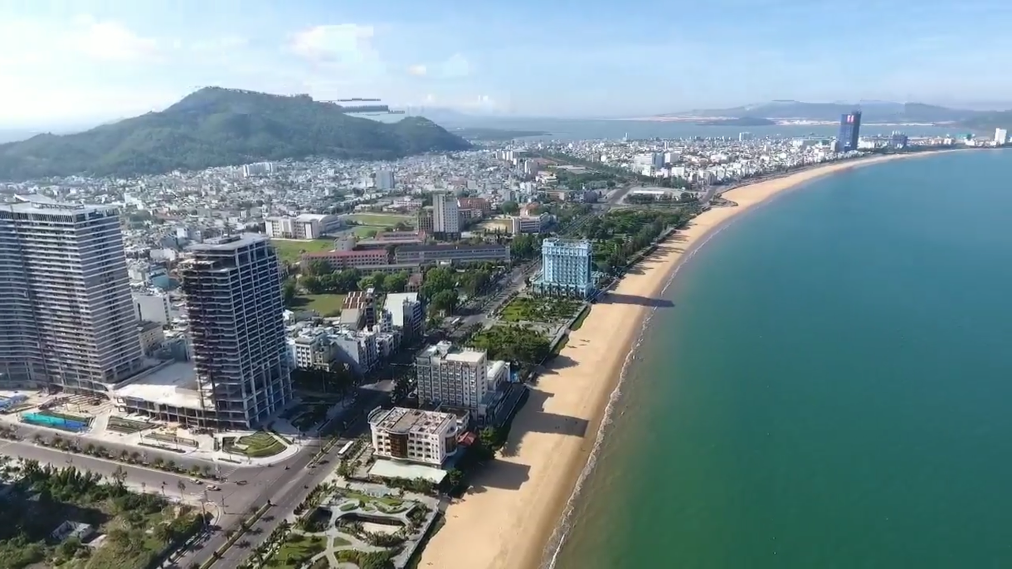 Phố đi bộ Quy Nhơn: Không gian mới cho người dân, sức sống mới cho Bình Định- Ảnh 3.