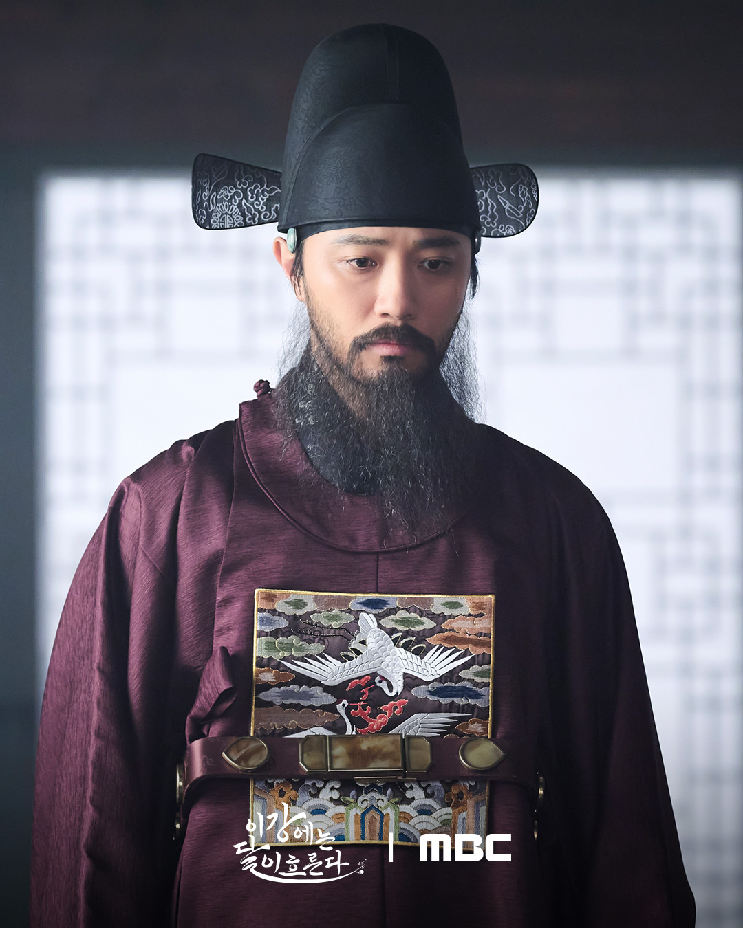 Không muốn tin đây là mỹ nam đẹp nhất Hậu Duệ Mặt Trời 4 Khong muon tin day la my nam dep nhat Hau