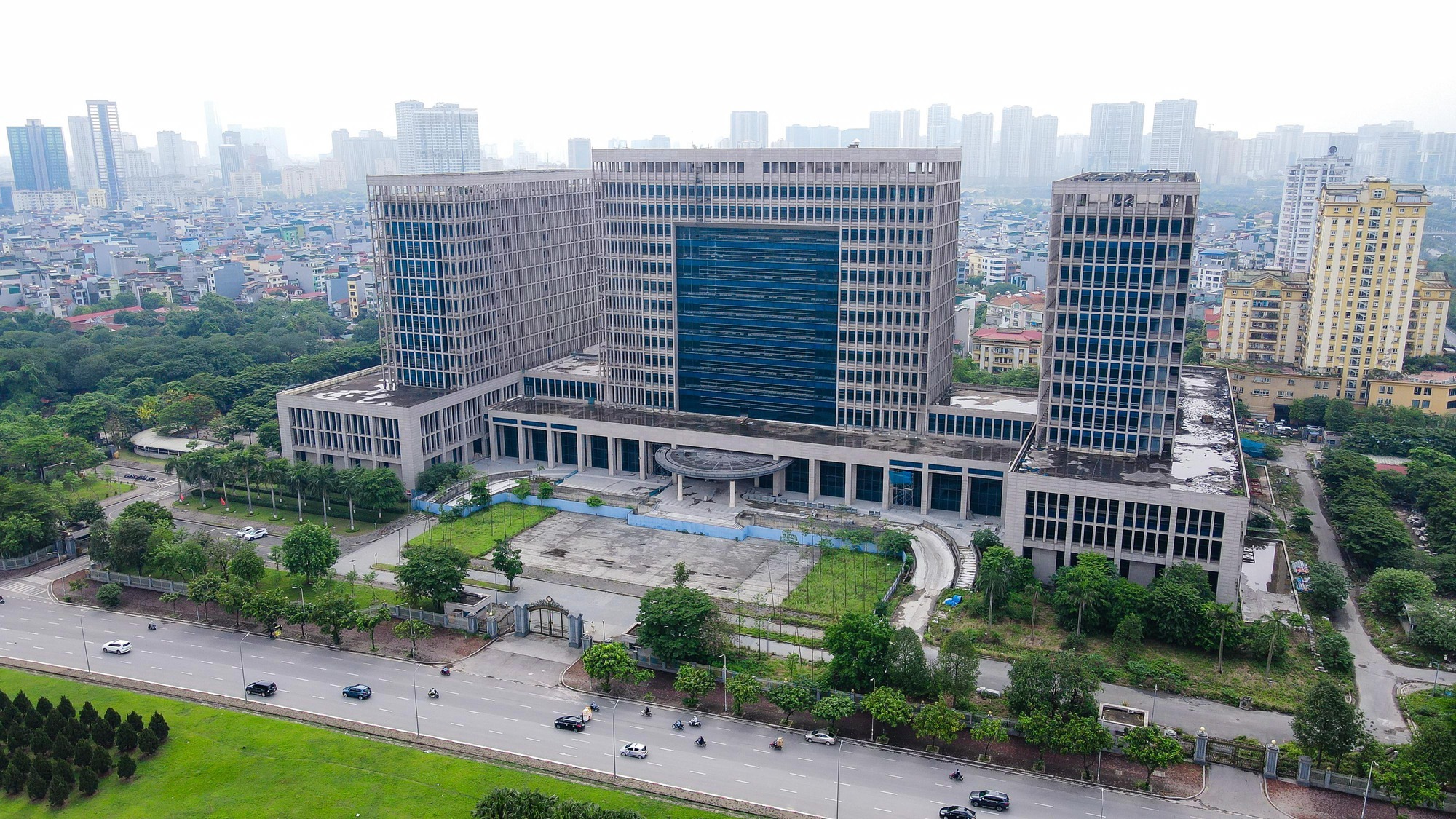 Kiến nghị chuyển dự án trụ sở Bộ Ngoại giao chậm tiến độ hơn 10 năm sang PVN  - Ảnh 1.