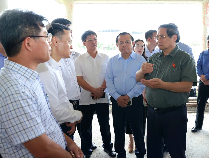 bệnh viện ung bướu - Ảnh 1.