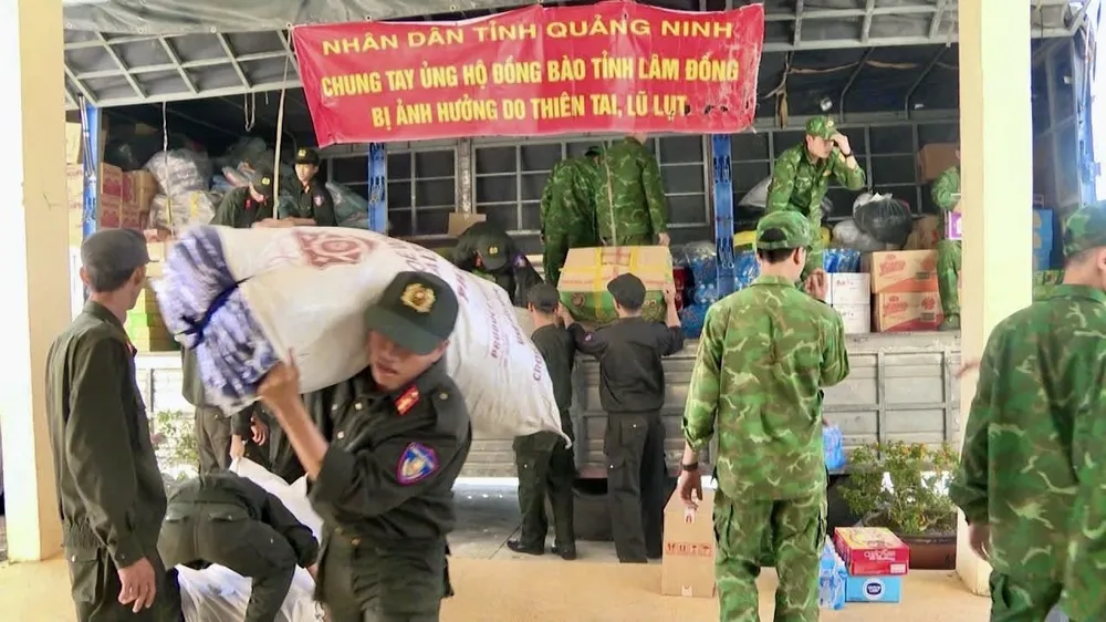 Người dân tỉnh Quảng Ninh hỗ trợ tỉnh Lâm Đồng. 500 tỉ đồng