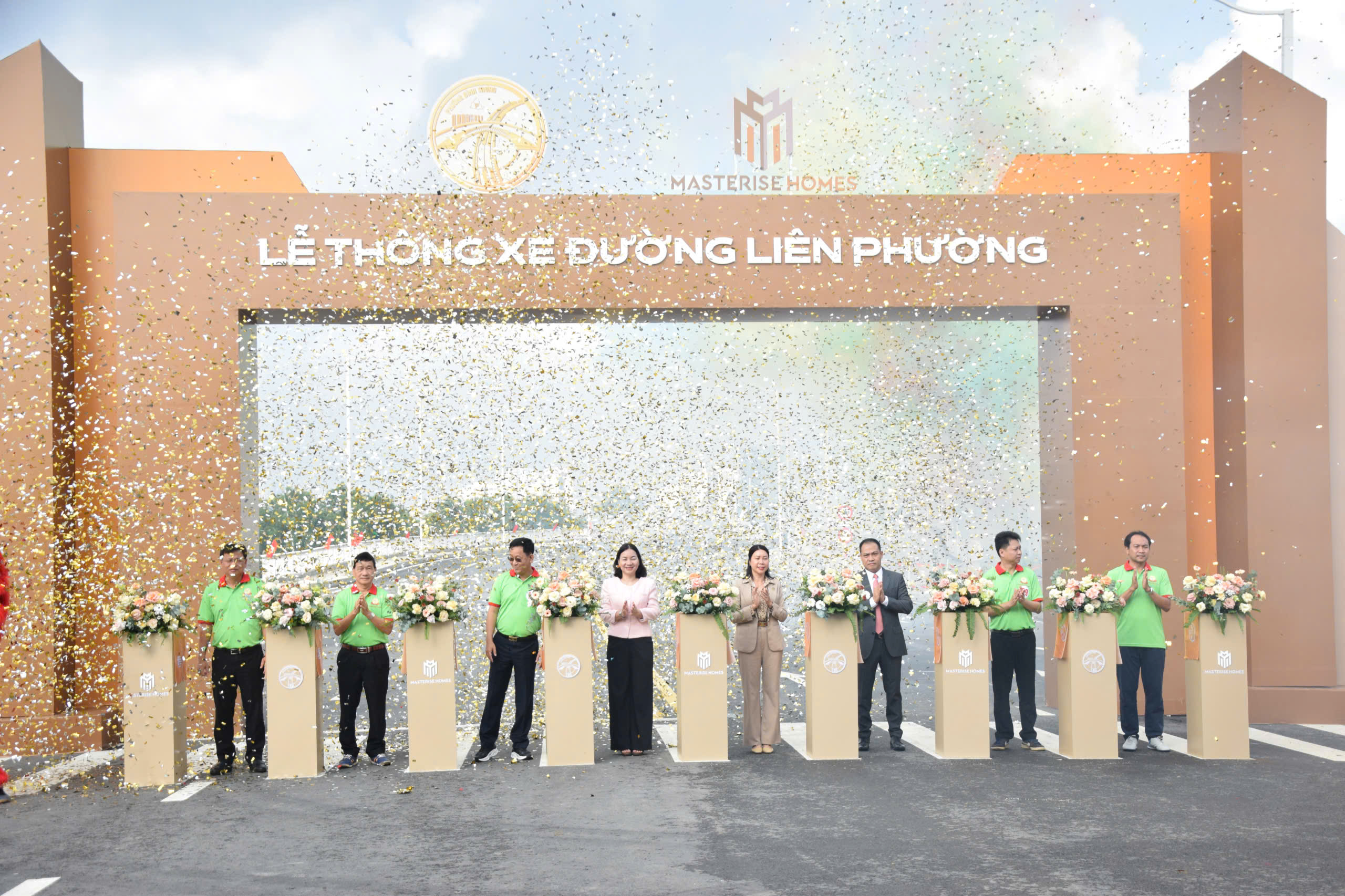 Mặt trận - Ảnh 2.