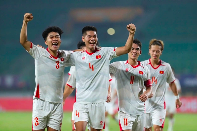 Lộ diện đối thủ đáng sợ nhất của U.23 Việt Nam tại SEA Games 33: Không phải Malaysia
- Ảnh 1. Lộ diện đối thủ đáng sợ nhất của U.23 Việt Nam tại SEA Games 33: Không phải Malaysia
- Ảnh 1.