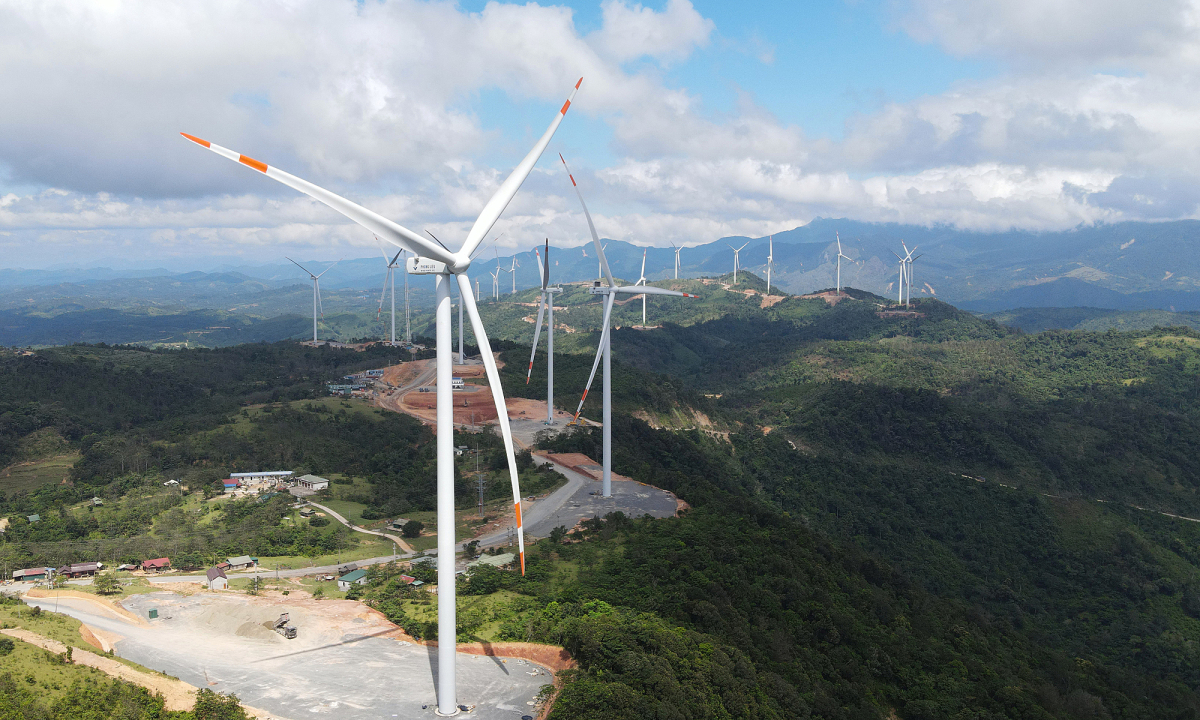 Loat nha may bi cat giam cong suat vi thua