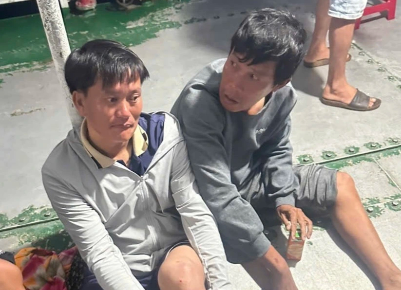 3 ngư dân Lý Sơn mất tích trên biển: “Còn nước còn tát, miễn là được sống” - Ảnh 1.