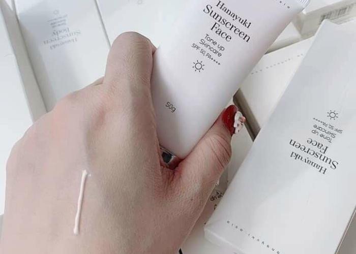 Kem chống nắng Hanayuki Sunscreen Body.