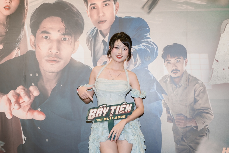 Ảnh hậu trẻ nhất Việt Nam dậy thì ngoạn mục sau 6 năm, chân dài miên man xuất hiện ở đâu sáng bừng ở đó- Ảnh 1. Ảnh hậu trẻ nhất Việt Nam dậy thì ngoạn mục sau 6 năm, chân dài miên man xuất hiện ở đâu sáng bừng ở đó- Ảnh 1.