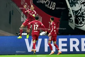 Đội trưởng Liverpool đập tan những chỉ trích lố bịch 