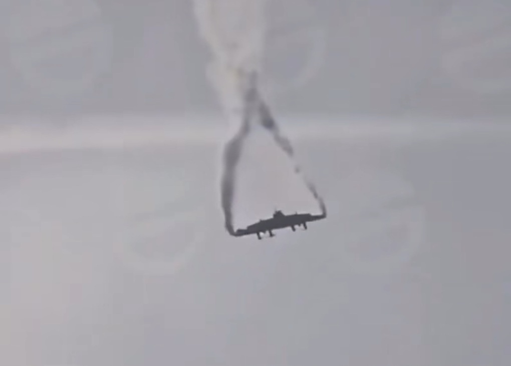 Máy bay quân sự Thổ Nhĩ Kỳ có thể đã gãy rời trên không trước khi rơi - 1