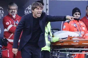 Conte tức giận 'xé nát' đội Napoli, Hojlund vẫn được khen ngợi