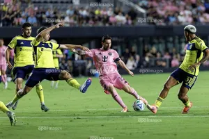 Khoảnh khắc kỳ diệu đưa Messi đi vào lịch sử