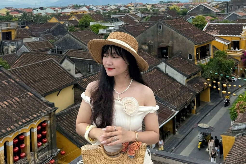 Mưa bão tàn phá, du lịch Đà Nẵng - Huế - Lâm Đồng vẫn tăng trưởng mạnh - 1