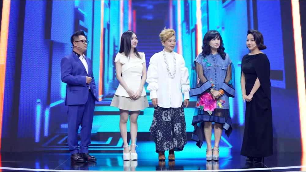 Mỹ Linh ngượng ngùng bên mối tình đầu trong tập 5 “A.I là ai?” 1 My Linh nguong ngung ben moi tinh dau trong tap