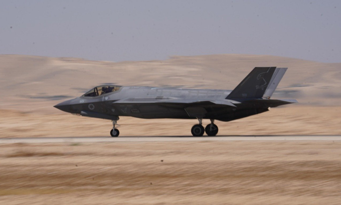 Tiêm kích F-35 Israel cất cánh để tập kích Iran hồi tháng 6. Ảnh: IDF