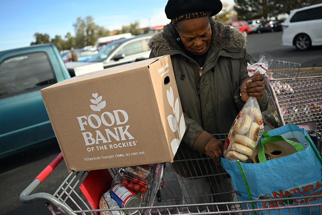 Mỹ đối mặt khủng hoảng do chính phủ đóng cửa kéo dài một tháng - Ảnh 1.