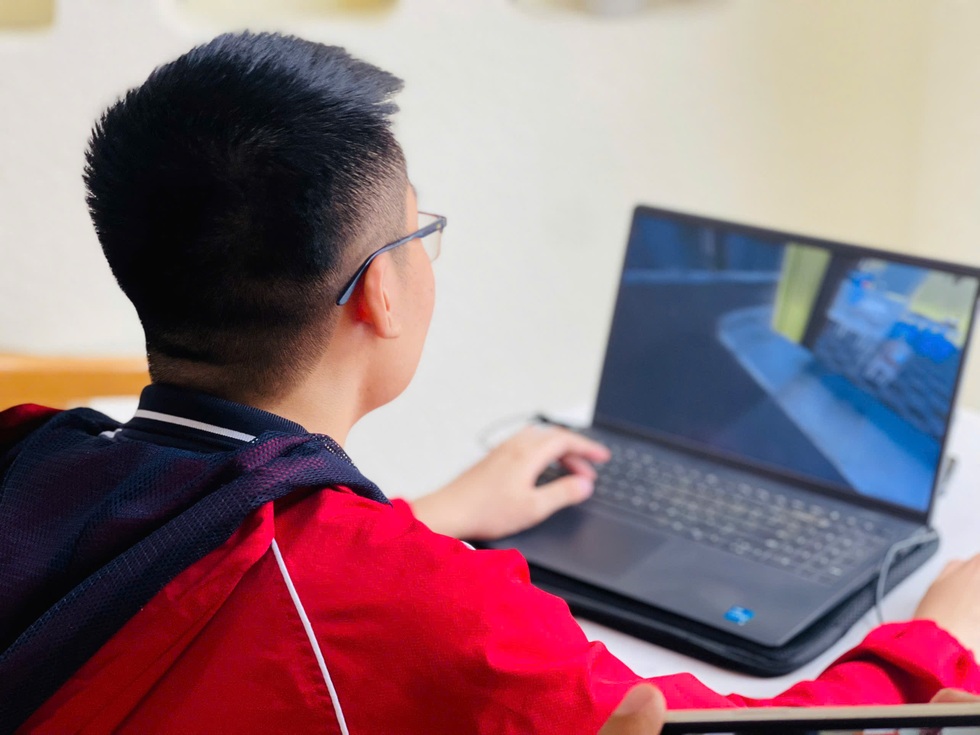 Hé lộ bất ngờ về nam sinh gây sốt với game Tiệm phở anh Hai - 1 Hé lộ bất ngờ về nam sinh gây sốt với game Tiệm phở anh Hai - 1