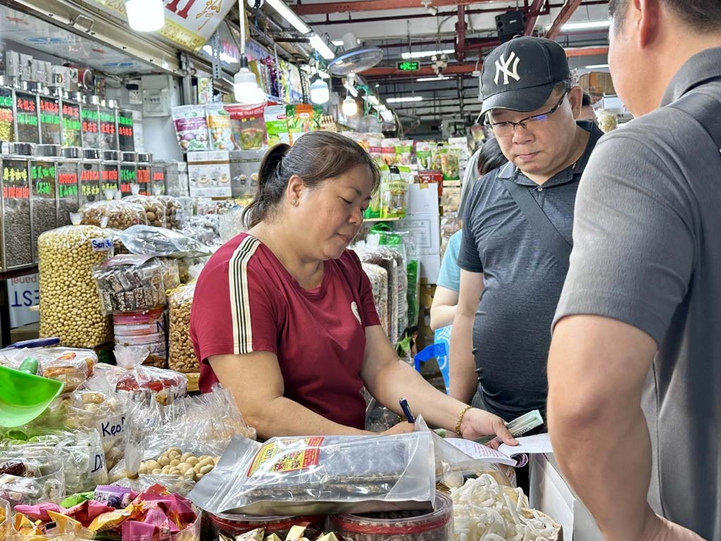 Nâng ngưỡng doanh thu chịu thuế để hộ kinh doanh lớn mạnh- Ảnh 1.