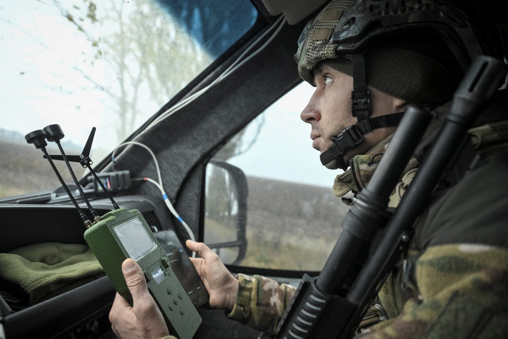 Nga - Ukraine đối đầu nghẹt thở trong trận chiến giành pháo đài Pokrovsk - 1