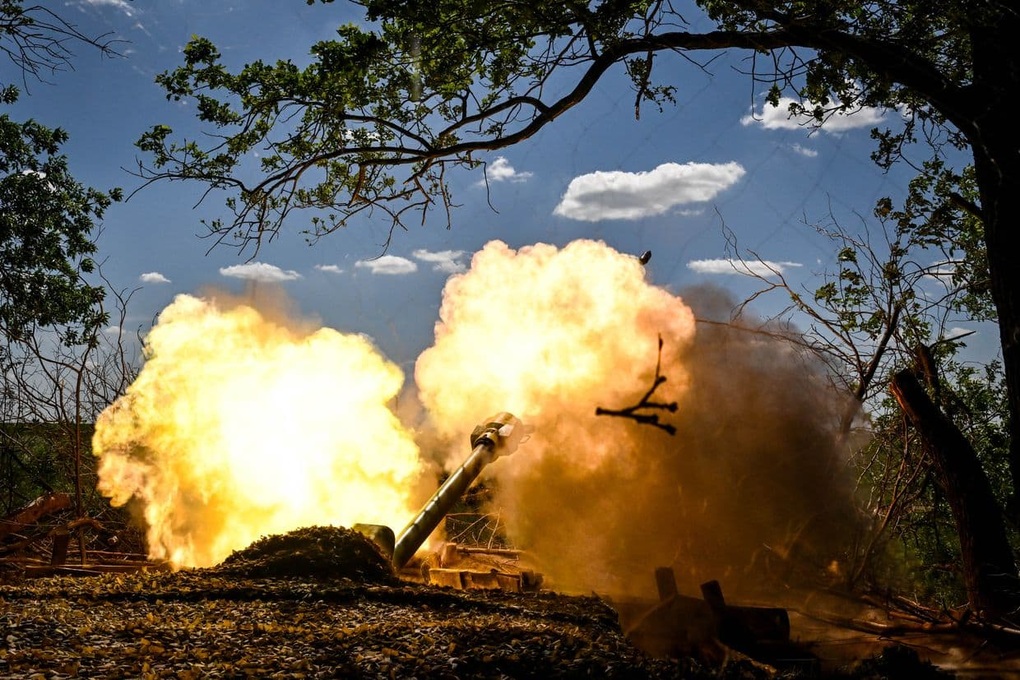 Nga công phá dữ dội mặt trận Zaporizhia, Ukraine rút quân khỏi loạt cứ điểm - 1