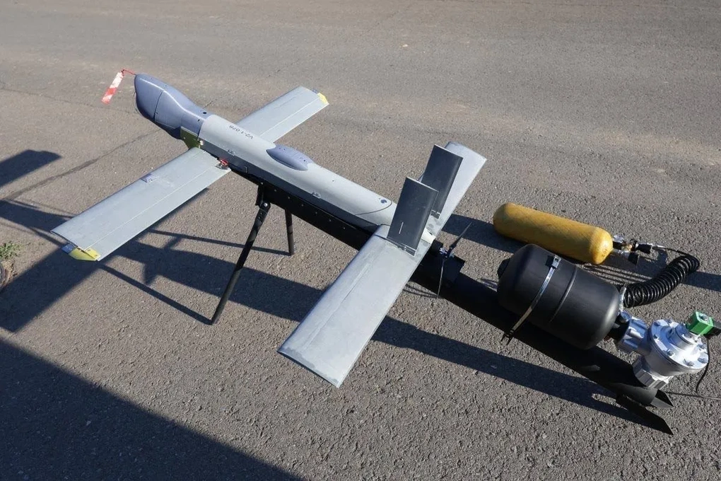 Nga nâng cấp bầy UAV tập kích Ukraine: Tàu sân bay trên không xung trận - 1