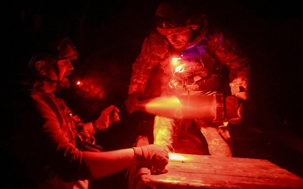 Nga thắt nút cổ chai, nghị sĩ Ukraine cảnh báo Pokrovsk sắp thất thủ - 1