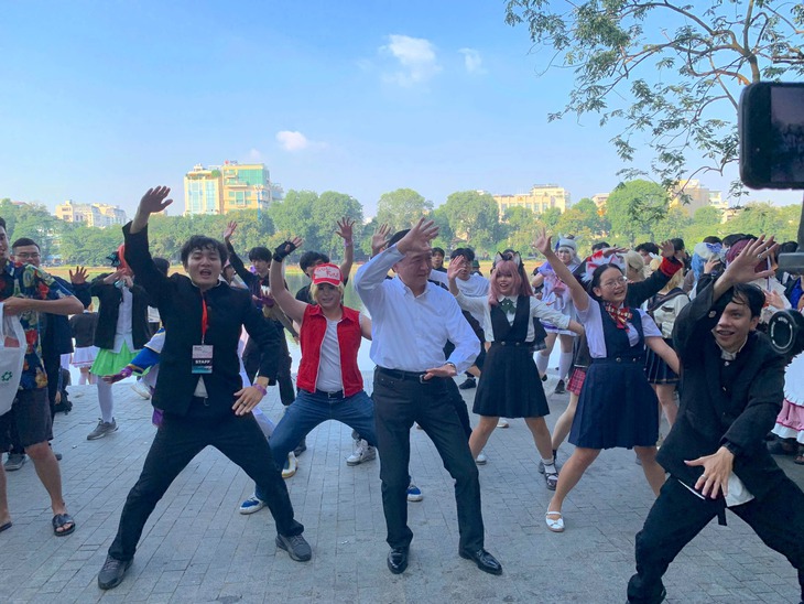 Thống đốc tỉnh Kanagaw - Ảnh 3.