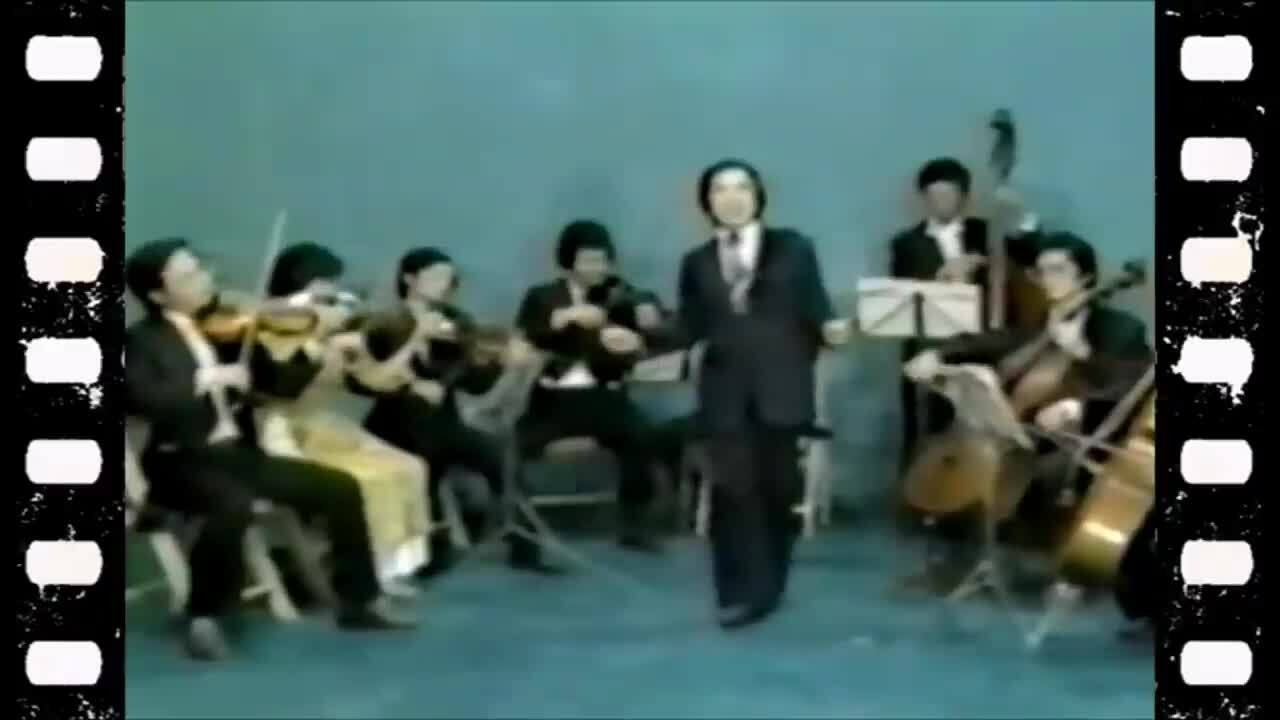 Nghệ sĩ Kiều Hưng hát 'Tình ca'