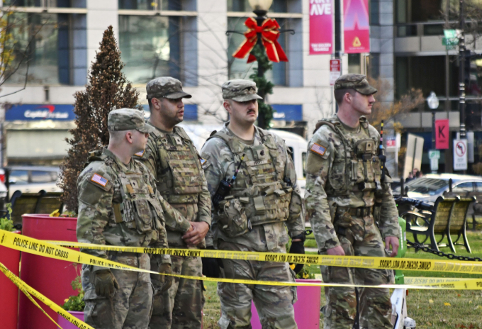 National Guard personnel are pictured in Washington on Nov. 26, 2025, at the site of a shooting incident in which two West Virginia National Guard members were shot earlier in the day near the White House. (Kyodo)