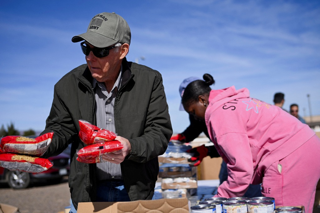 Người Mỹ lo lắng khi Chính phủ đóng cửa kéo dài - 1