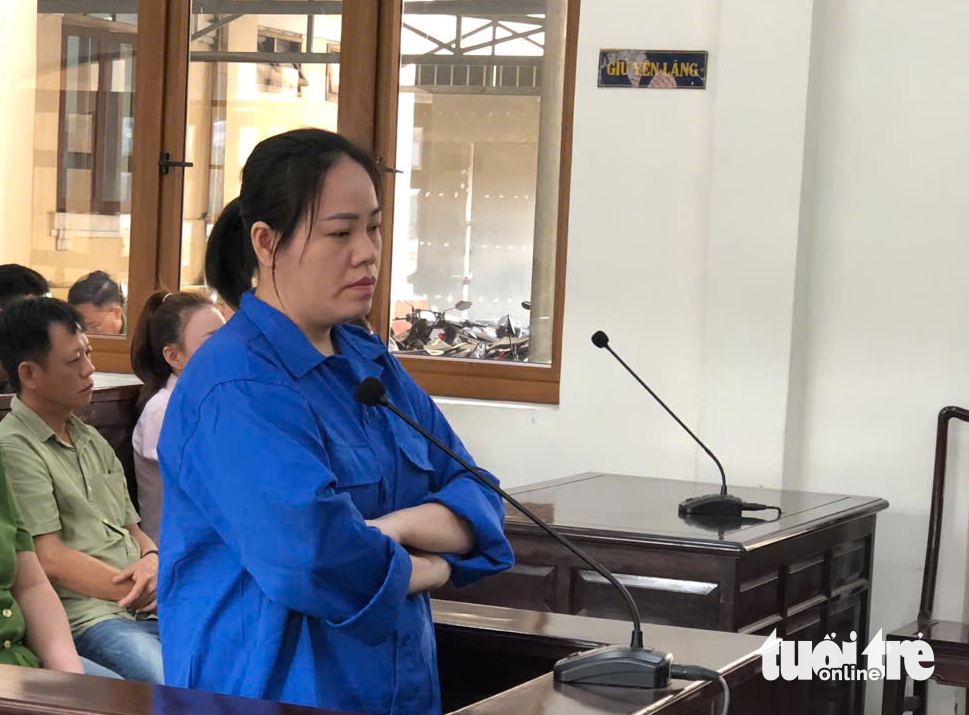 Người phụ nữ đầu độc chồng và 3 cháu ruột bằng xyanua tại Đồng Nai hầu tòa 2 xyanua - Ảnh 3.