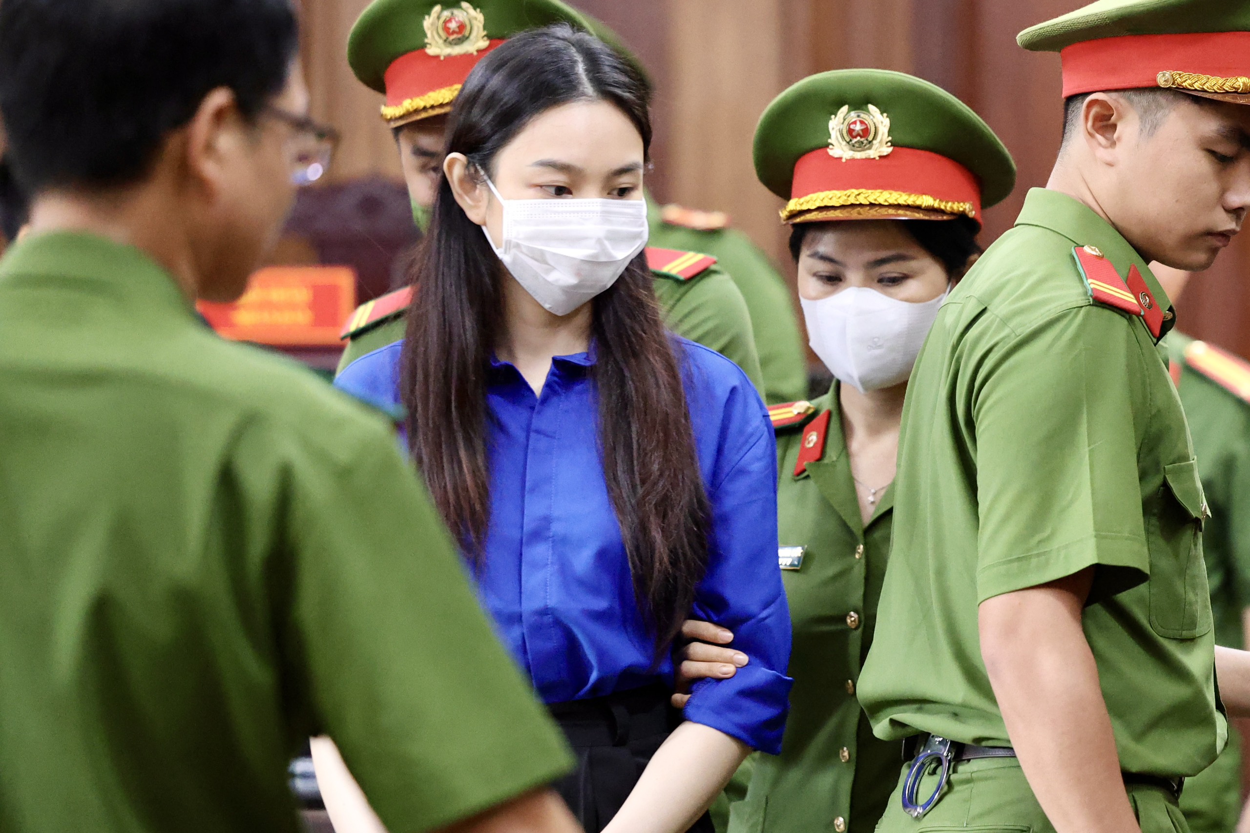 Nguyễn Thúc Thuỳ Tiên bị đề nghị mức án đến 2 năm 6 tháng tù - Ảnh 1.