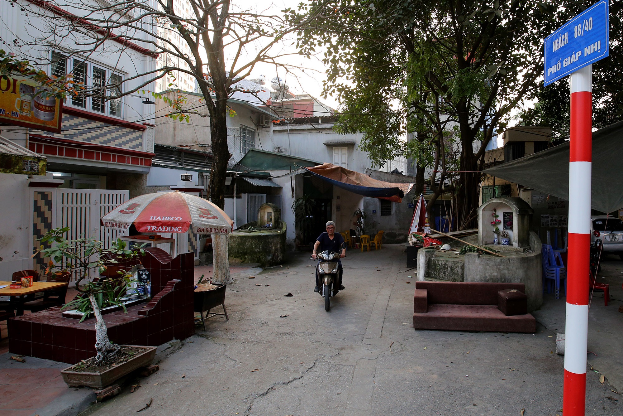 Nhà cạnh nghĩa trang từng bị 