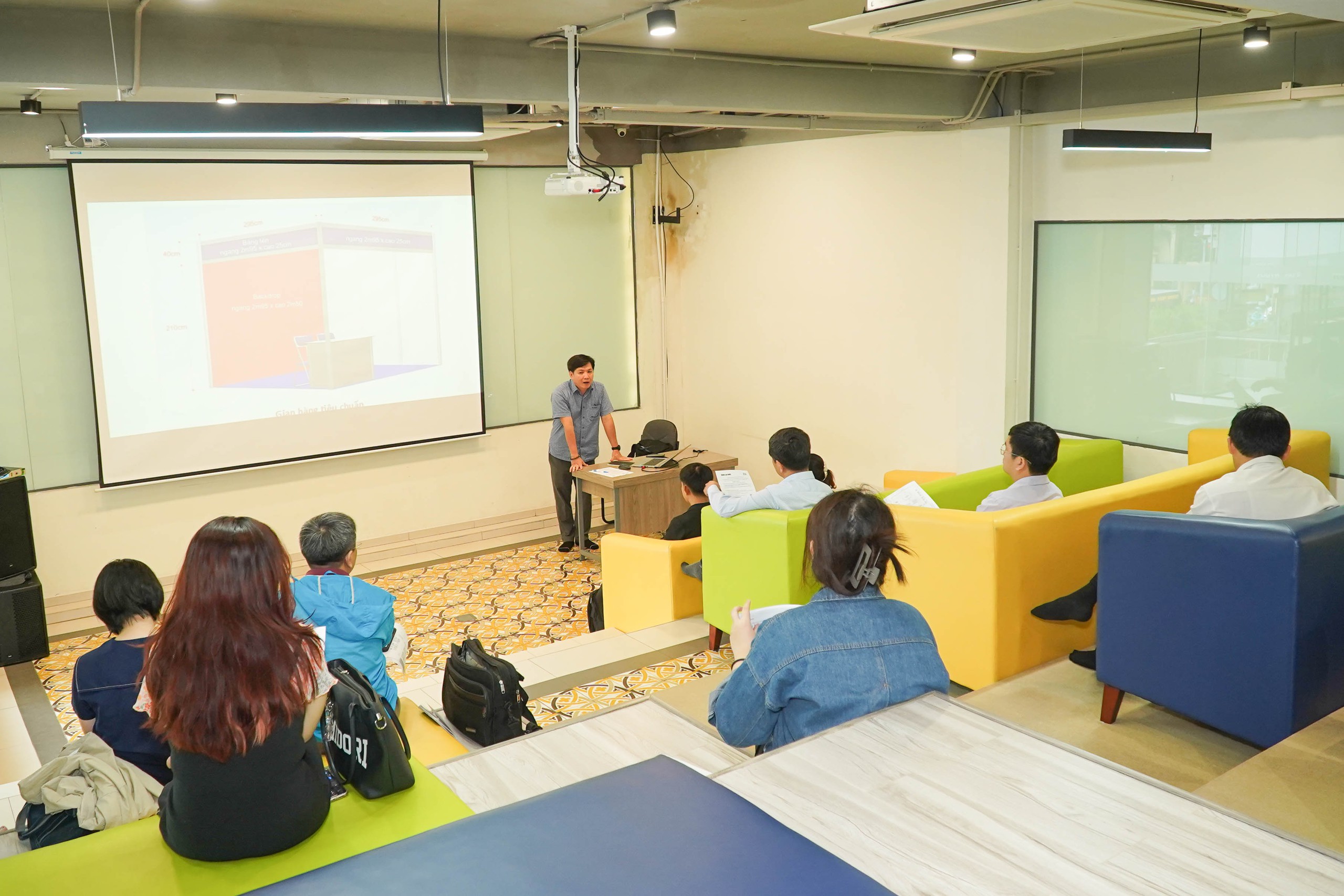 Nhà tuyển dụng "kết" ứng viên đa năng 1 Job Link 2025: Nhà tuyển dụng