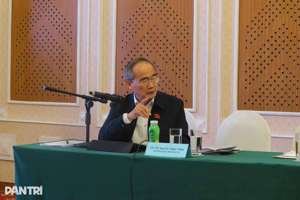 Nhiều người ngại sinh con: Tăng thời gian thai sản, chồng được nghỉ chăm vợ - 2