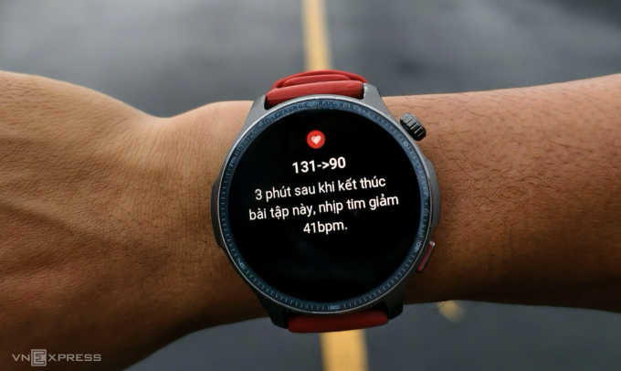 Một người có nhịp tim 131 giảm về 90 sau khi tập luyện. Ảnh: Nhật Vi