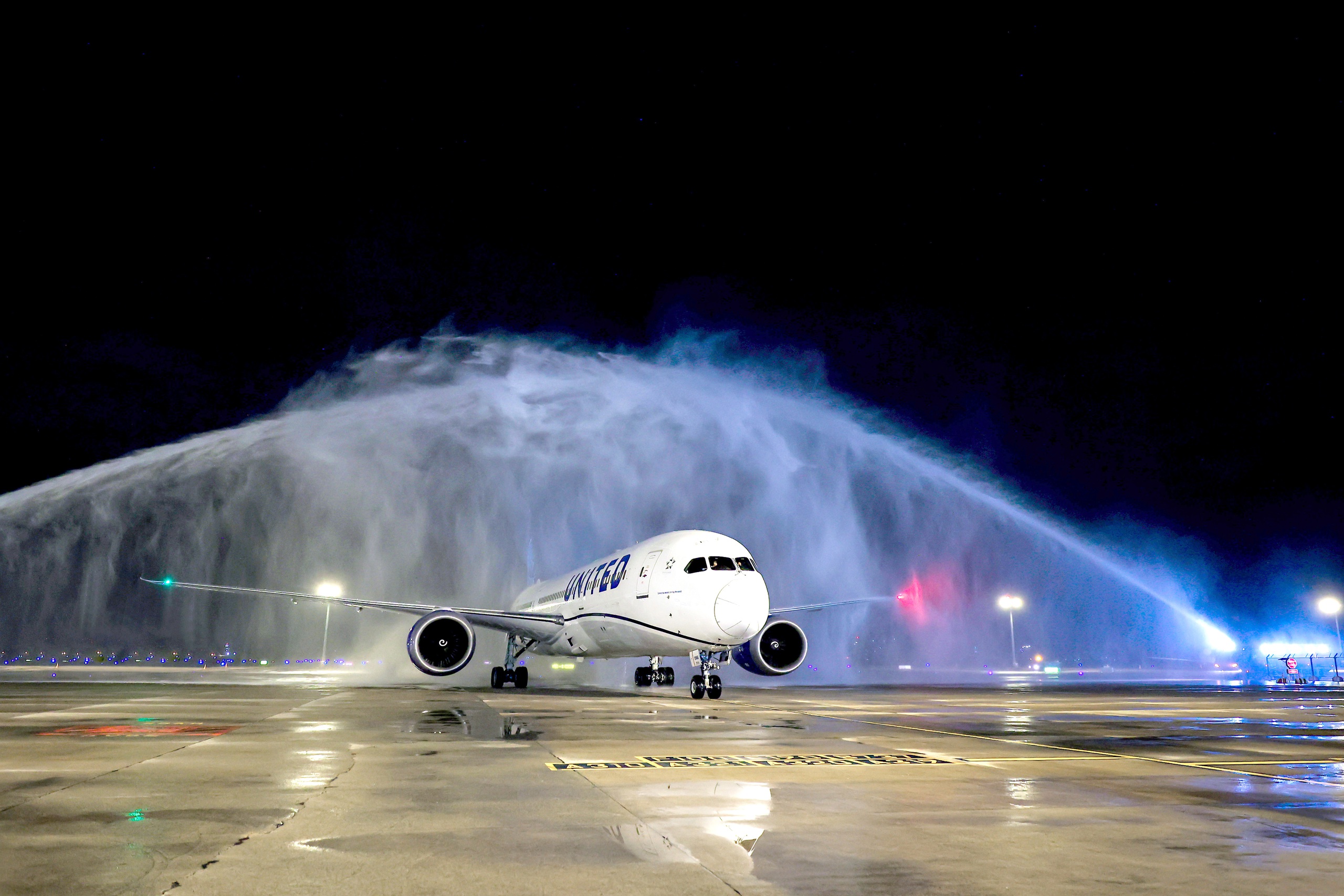 Nhộn nhịp đường bay Việt - Mỹ và cơ hội kết nối toàn cầu - Ảnh 1.