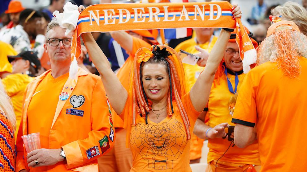 Những bài hit của cổ động viên tại Euro 2024- Ảnh 1.