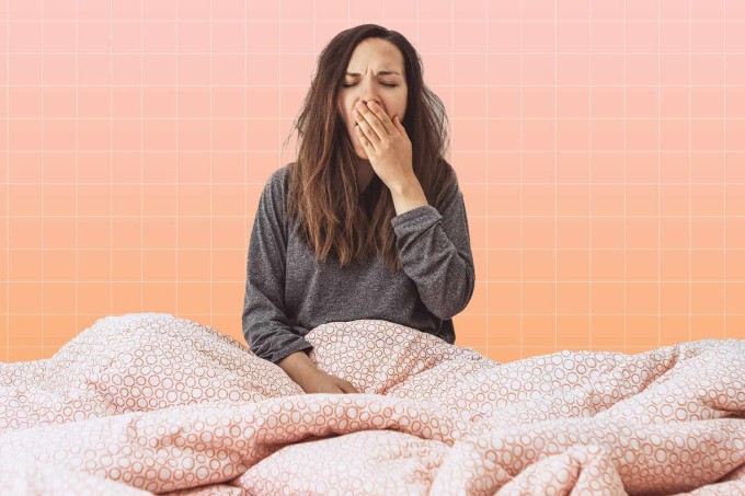 Tình trạng mệt mỏi kéo dài dù ngủ đủ giấc là dấu hiệu sớm cho thấy chức năng gan đang suy giảm.